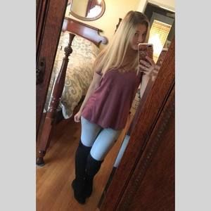 Meet your Posher, Cara